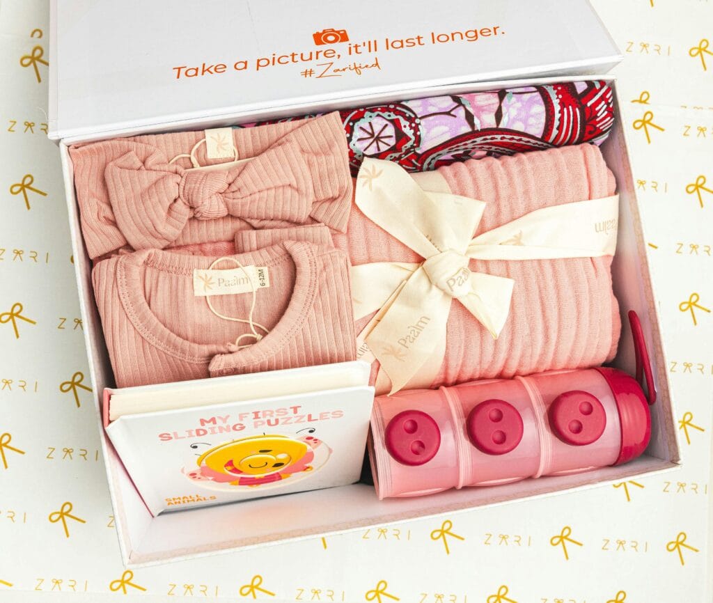 Best Personalized Gifts for New Moms, Babies and New Parents